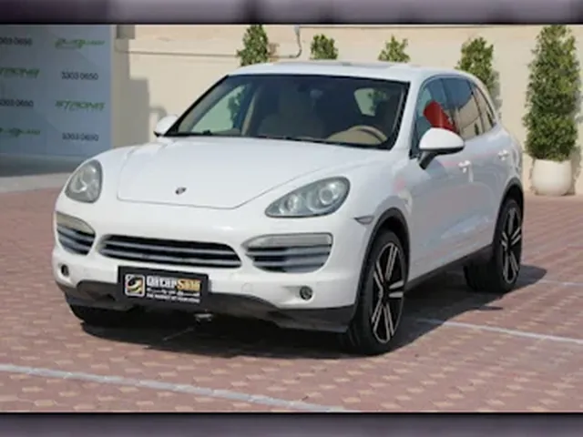 Photo of 2011 Porsche Cayenne S