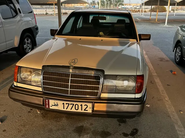 Photo of 1985 Mercedes-Benz E