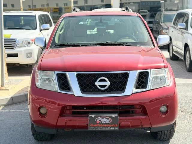 صورة 2012 نيسان باثفايندر