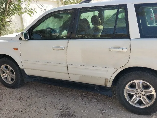صورة 2005 هوندا بايلوت