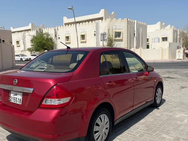 Photo of 2008 Nissan Tiida