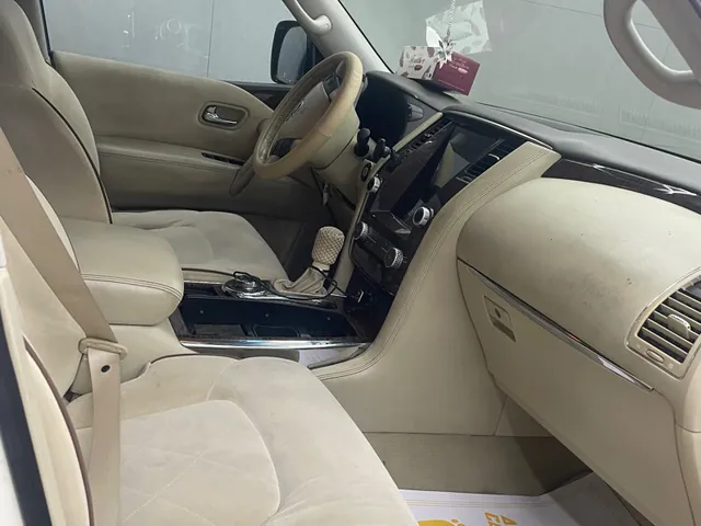 Photo of 2015 Nissan Patrol SE