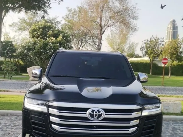 Photo of 2023 Toyota Land Cruiser VX