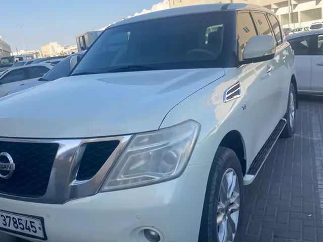 Photo of 2013 Nissan Patrol LE