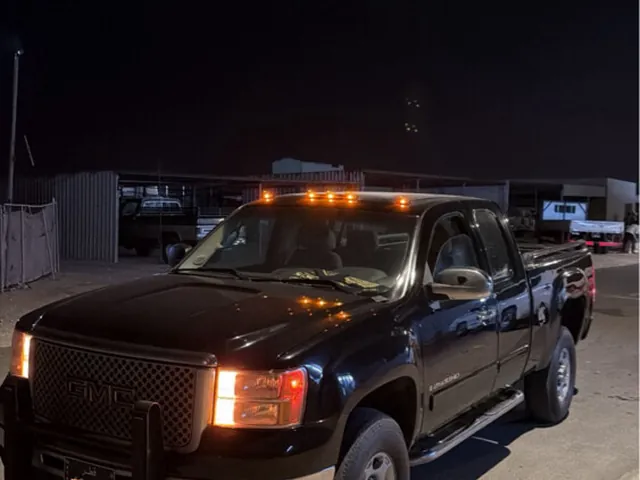 Photo of 2008 GMC Sierra 2500 HD
