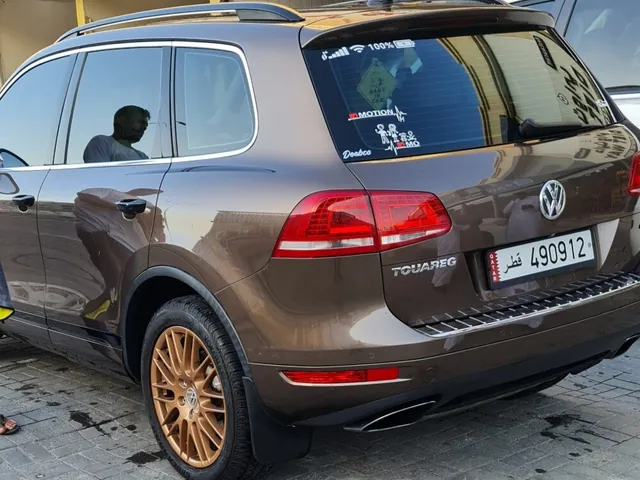 Photo of 2012 Volkswagen Touareg Highline Plus