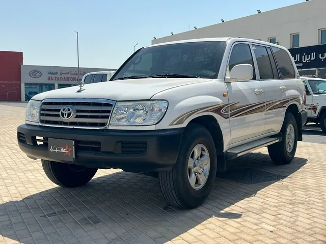 Photo of 2003 Toyota Land Cruiser GX