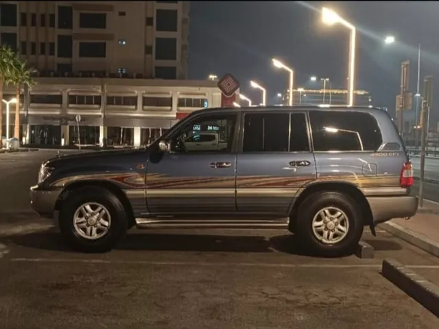 Photo of 2006 Toyota Land Cruiser GXR Limited