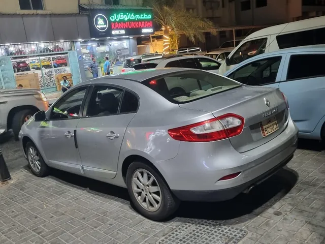 صورة 2012 رينو فلوينس