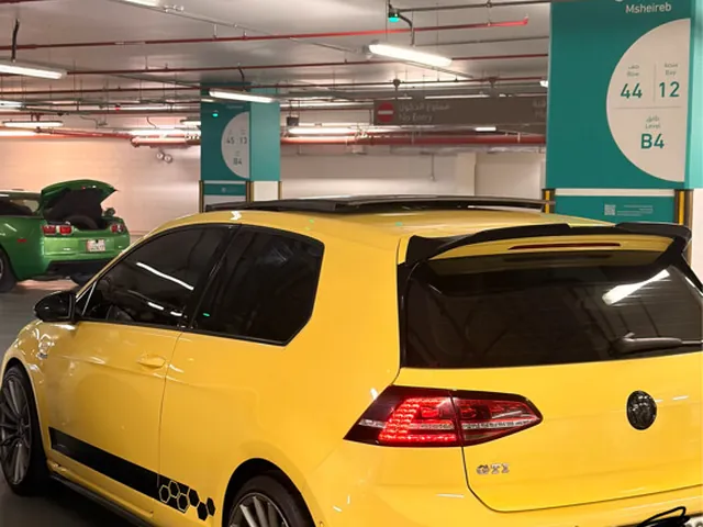 صورة 2016 فولكسفاغن جولف GTI