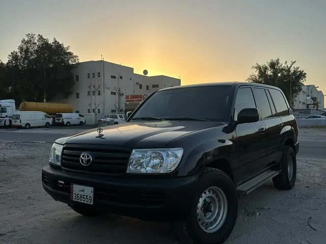 Photo of 2002 Toyota Land Cruiser GX