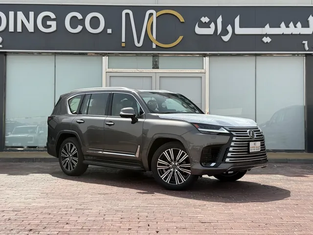 صورة 2026 لكزس LX 600