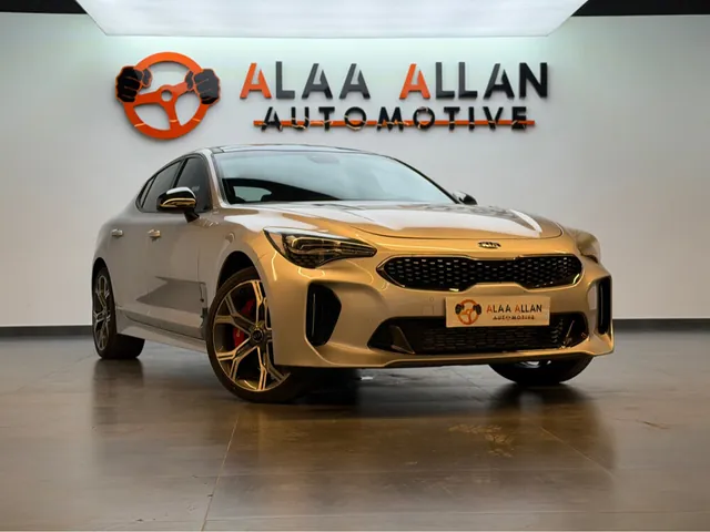 صورة 2018 كيا ستينغر GT
