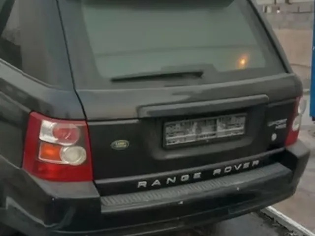 Photo of 2010 Range Rover Sport