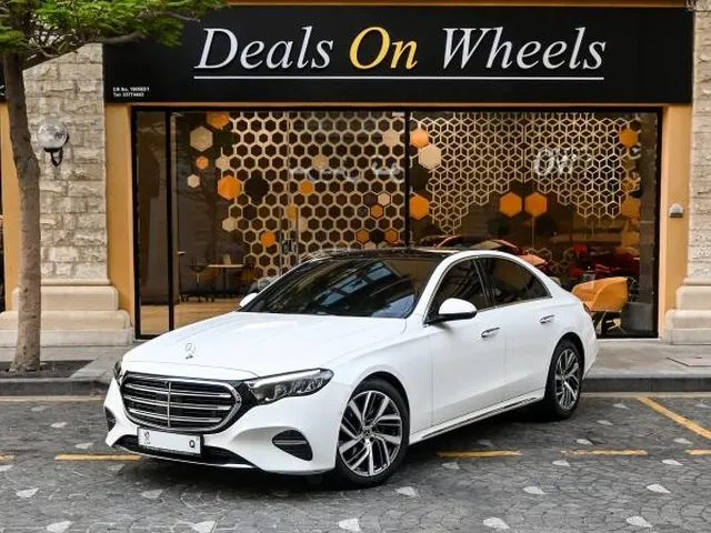 صورة 2026 مرسيدس-بنز E 200