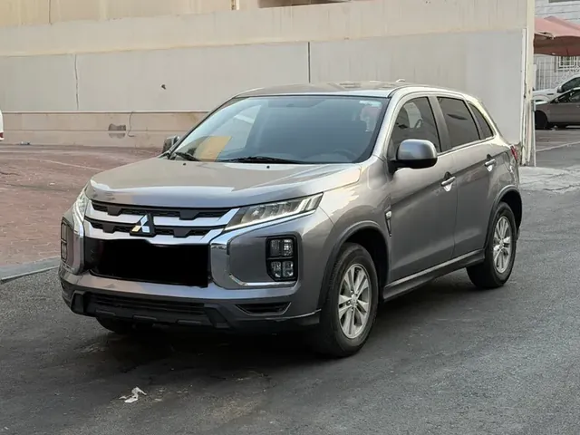 صورة 2020 ميتسوبيشي ASX