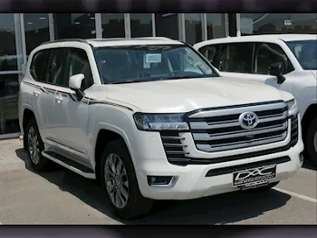 Photo of 2024 Toyota Land Cruiser GXR