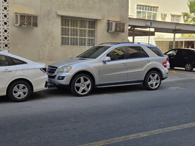 صورة 2009 مرسيدس-بنز M ML 350 AMG