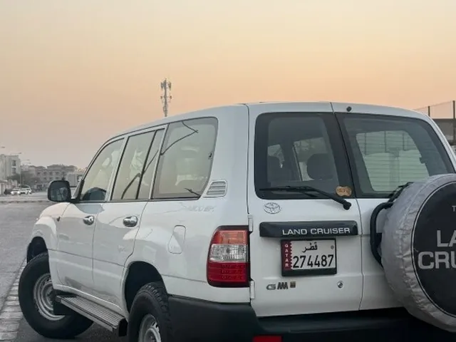 Photo of 2006 Toyota Land Cruiser G