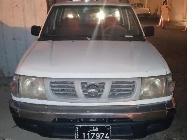 Photo of 2005 Nissan Pickup
