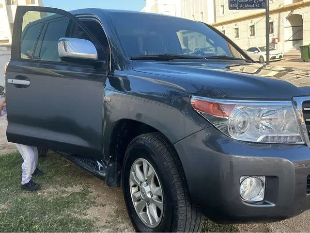 Photo of 2010 Toyota Land Cruiser GXR