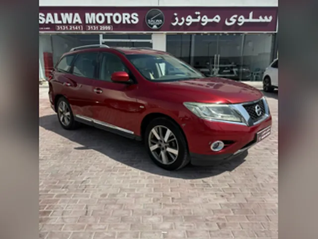 صورة 2014 نيسان باثفايندر SE