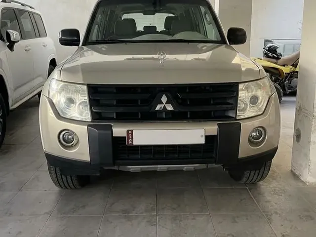 Photo of 2008 Mitsubishi Pajero