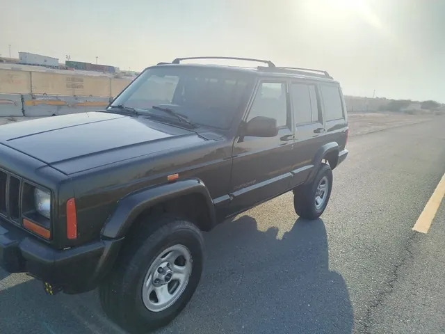Photo of 1997 Jeep Cherokee