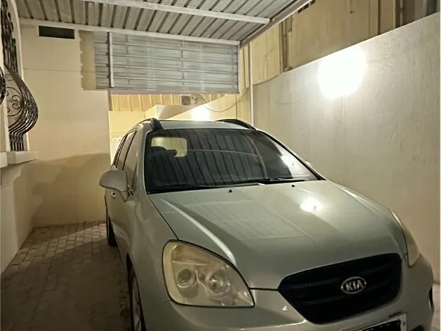 Photo of 2008 Kia Carens