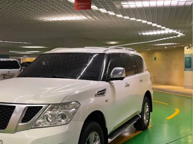 Photo of 2012 Nissan Patrol LE