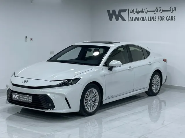 صورة 2025 تويوتا كامري GLi