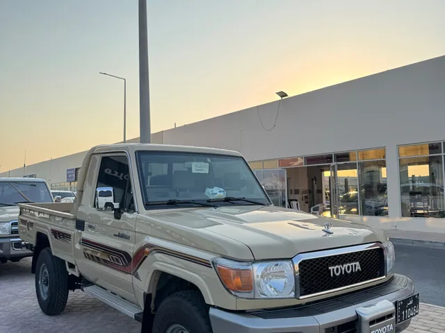Photo of 2020 Toyota Land Cruiser LX