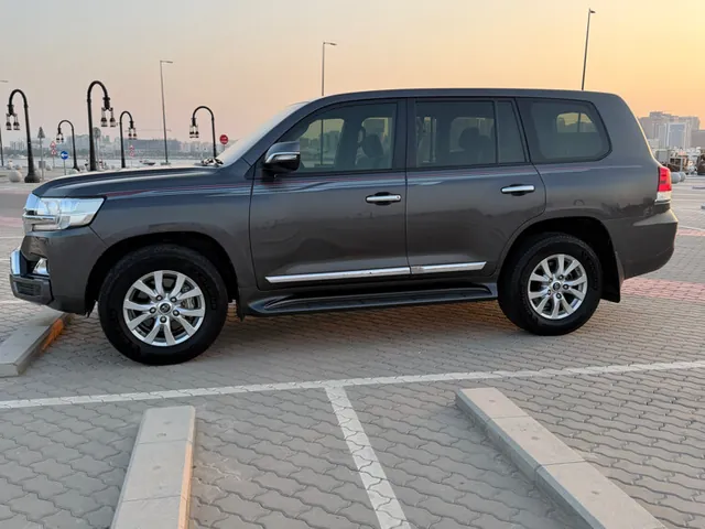 Photo of 2020 Toyota Land Cruiser GXR