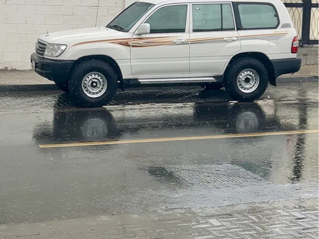 Photo of 2006 Toyota Land Cruiser GX