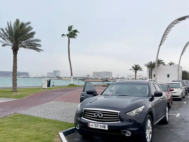 Photo of 2014 Infiniti Q70