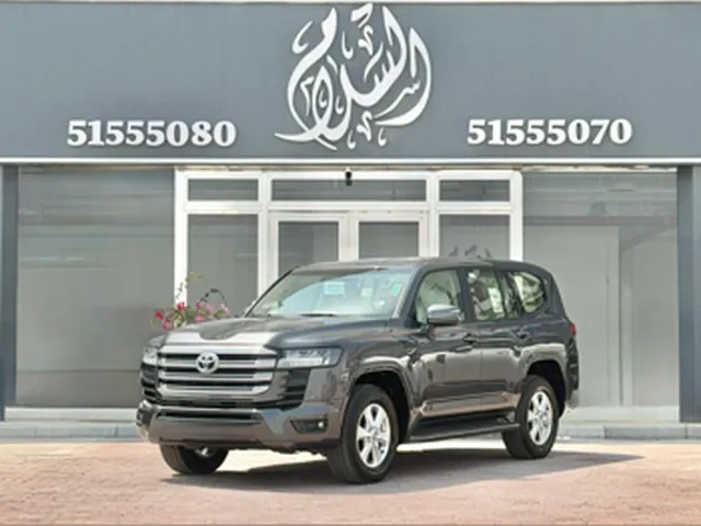 Photo of 2026 Toyota Land Cruiser GXR