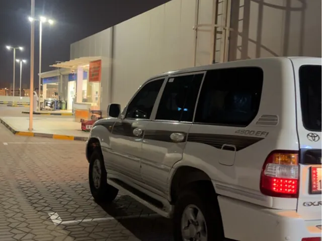 Photo of 2006 Toyota Land Cruiser GXR
