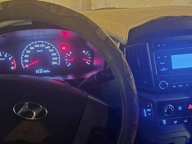 Photo of 2016 Hyundai H-1