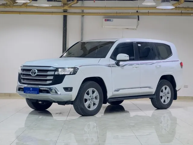 Photo of 2024 Toyota Land Cruiser GXR