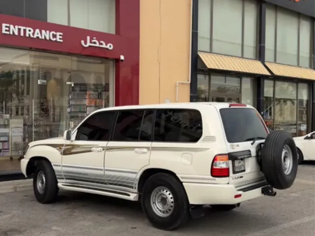 صورة 2007 تويوتا لاند كروزر VXR ليميتد