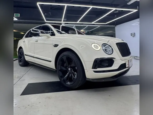 Photo of 2018 Bentley Bentayga