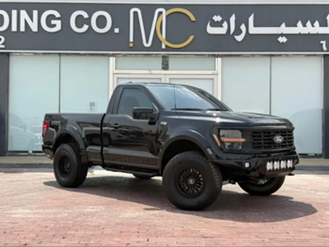 صورة 2025 فورد F-150