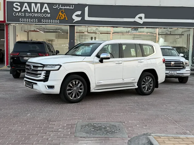 Photo of 2024 Toyota Land Cruiser VXR