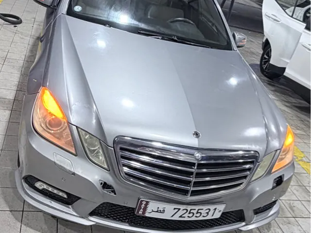 Photo of 2010 Mercedes-Benz E 300