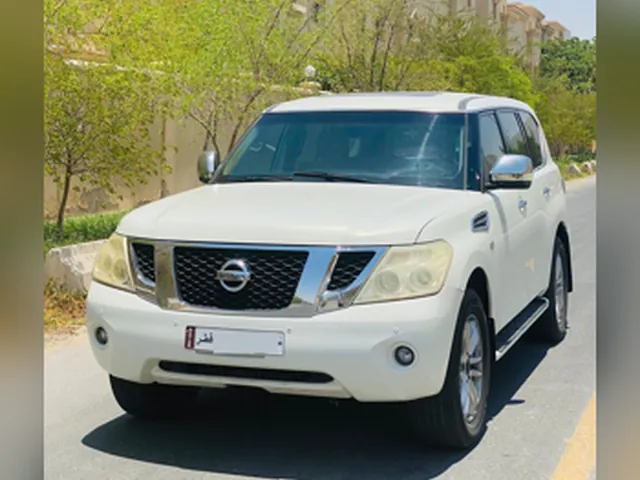 Photo of 2012 Nissan Patrol LE