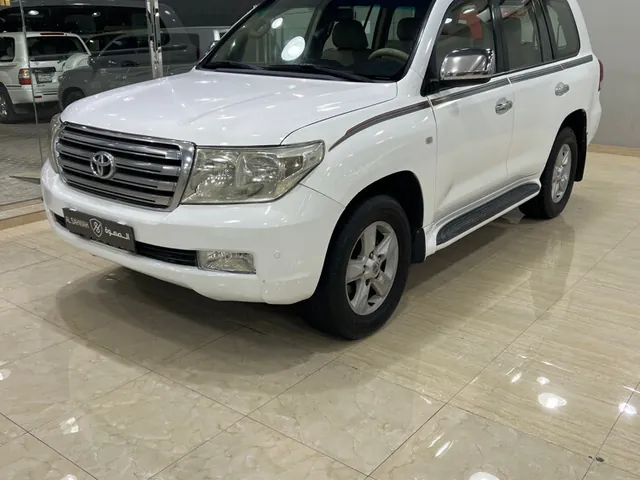 Photo of 2010 Toyota Land Cruiser VXR