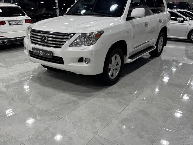 Photo of 2009 Lexus LX 570