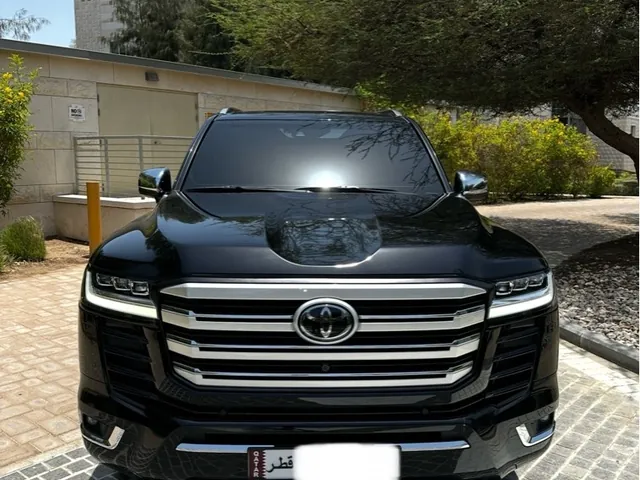 Photo of 2023 Toyota Land Cruiser VXR