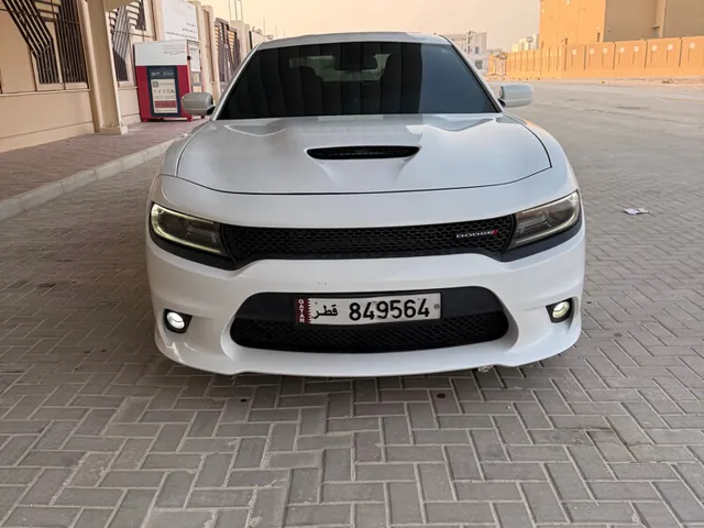 صورة 2020 دودج تشارجر R/T