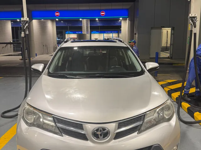 Photo of 2015 Toyota RAV4